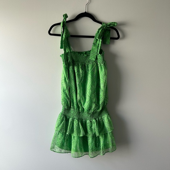 Amanda Uprichard Dresses & Skirts - Amanda Uprichard green bandana paisley printed sleeveless mini dress